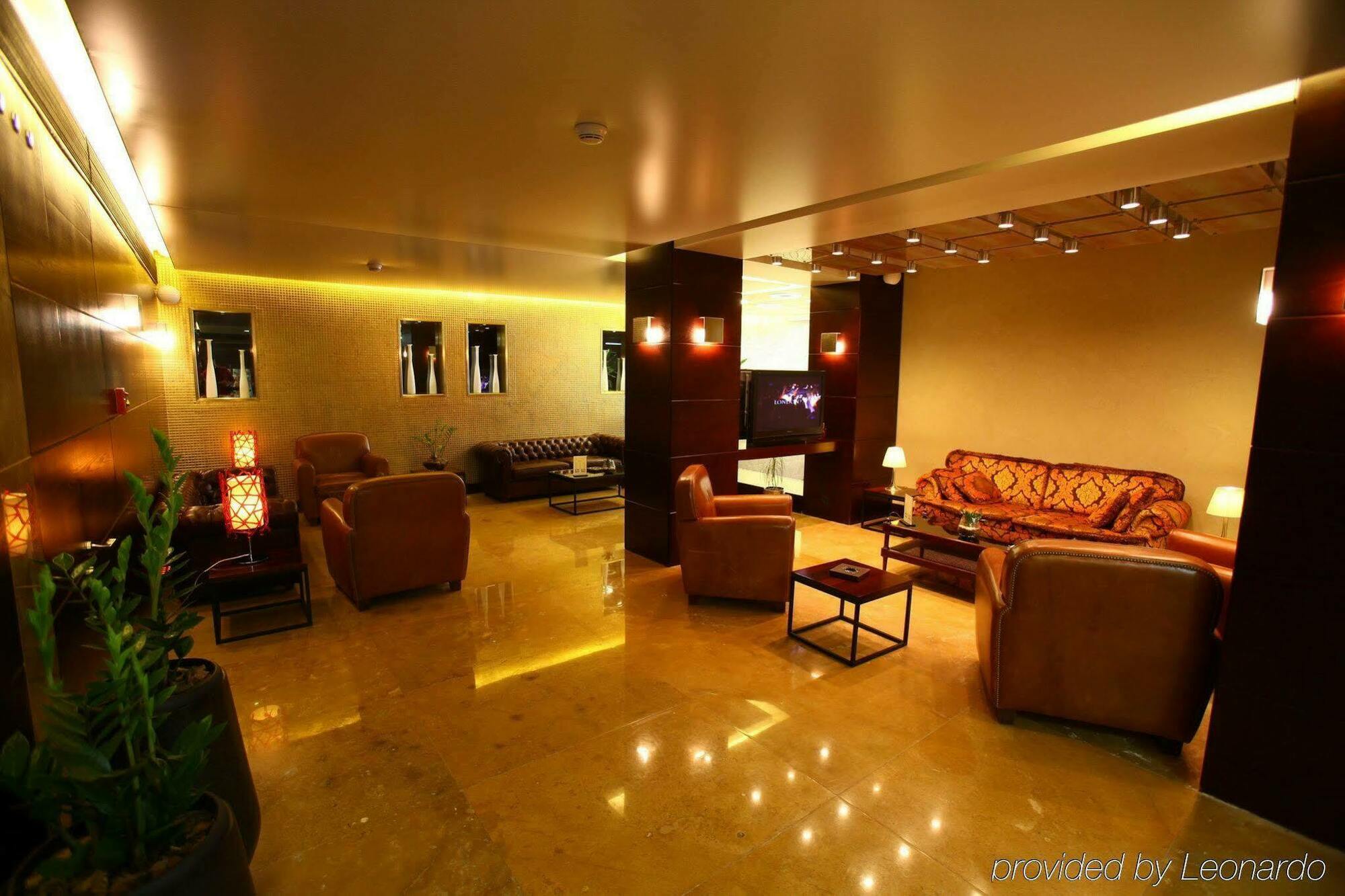 Coral Beirut Al Hamra Hotel Interior photo